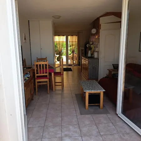 Dom wakacyjny Maison Le Poussin