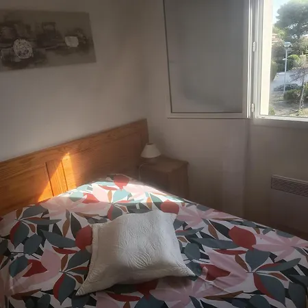 Dom wakacyjny Maison Le Poussin *